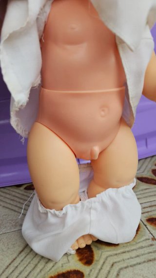 Muñeco vintage chiquitin de famosa (p1)