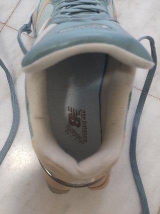 New Balance 9060 Beige/Teal