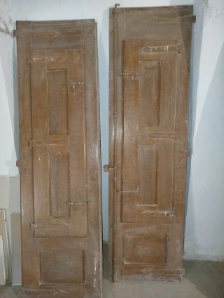 Puertas de madera maciza para balcón
