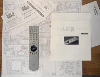 Televisor Loewe 32' Gris