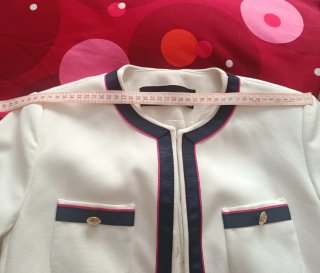 Chaqueta Zara estilo Chanel