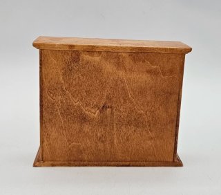 Credenza in legno per casa delle bambole vintage