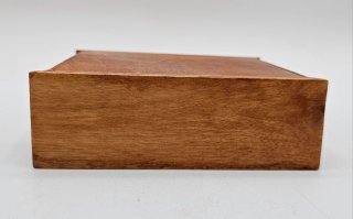 Credenza in legno per casa delle bambole vintage