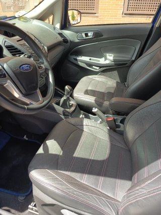 Ford EcoSport 2015