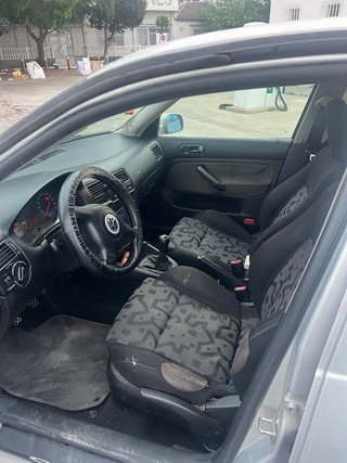 Volkswagen Bora 2001