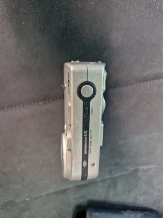 Sony Cyber-shot DSC-P72 Fotocamera Digitale 3.2MP