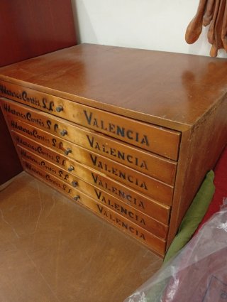 Archivadores de madera antiguos