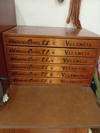 Archivadores de madera antiguos
