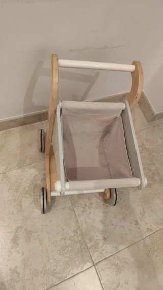 Carrito de madera infantil