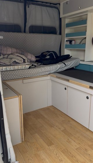 Ford Transit 2012
