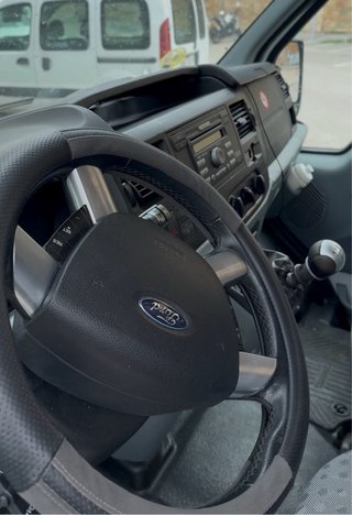 Ford Transit 2012