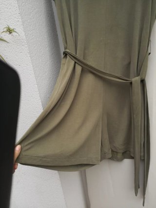 Mono corto de verano talla L