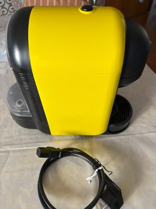 Macchina Caffè Lavazza A Modo Mio Gialla