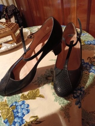 Zapatos Hispanitas Talla 38 Negro