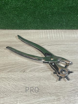 Juego de perforadora de cuero Amazon Basics