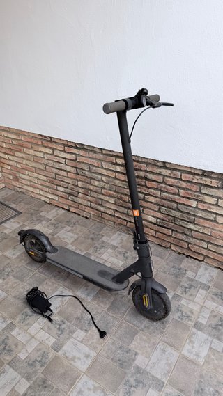 Patinete Eléctrico Negro
