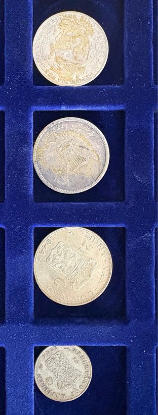 Monedas antiguas de plata