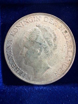 Monedas antiguas de plata