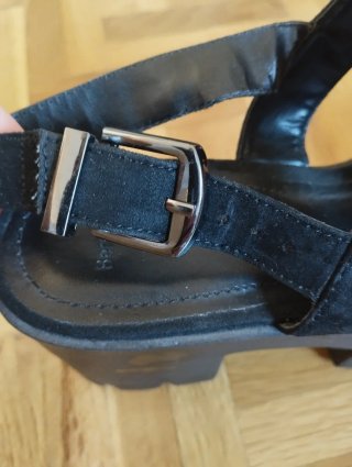Sandalias negras plataforma