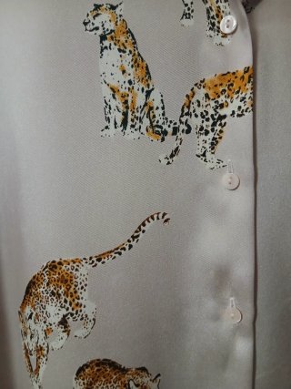 Camisa Zara mujer satinada estampado leopardo
