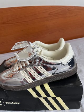 Adidas Wales Bonner Plata Talla 38