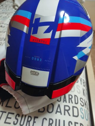 Casco de moto MT Helmets