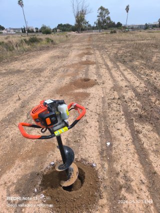 Muros vallados albañilería.