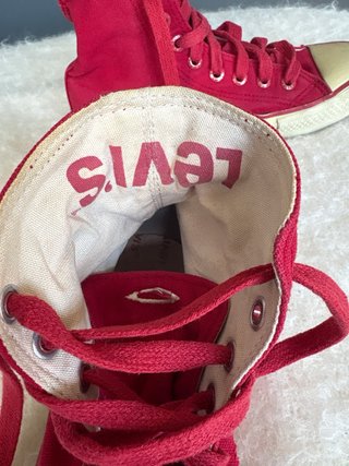 Zapatillas Levi's Rojas