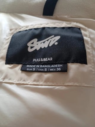 Chaleco plumífero Pull & Bear beige S