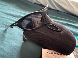 Gafas Oakley Nuevas con Estuche y Accesorios