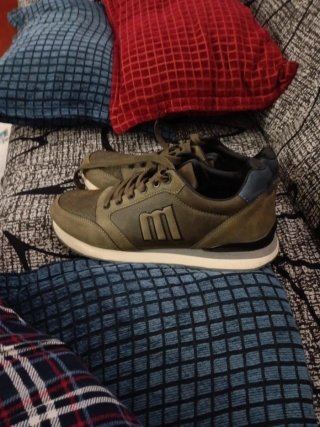 LoteMTNG Azul/Marrón Talla 42 Nuevas tengo