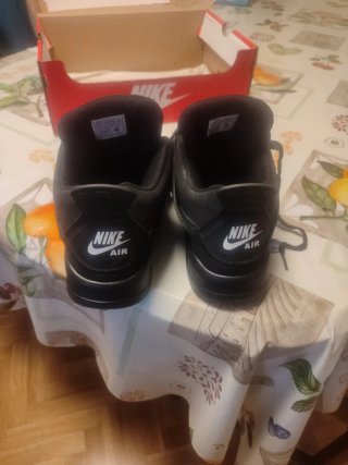 Zapatillas Nike Air Jordan 4 Negras