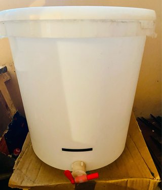 Cubo fermentador cerveza 30L