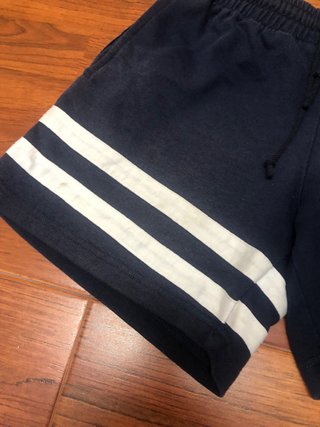 Pantalón corto Colegio Los Nogales T10