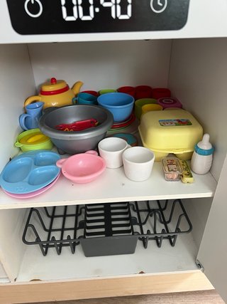 Cocinita de madera infantil con accesorios