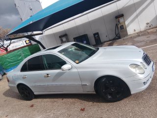 Mercedes-Benz Clase E 2004