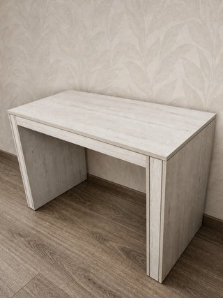 Tavolo da scrivania in legno