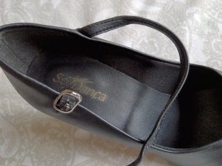Zapatos de baile negros con tira