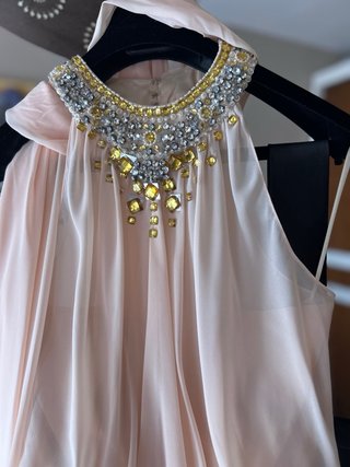 Vestido de fiesta rosa palo pronovias