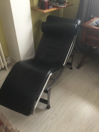 Diván Le Corbusier Negro Piel Metal