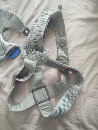 Mochila Portabebés BabyBjörn Malla