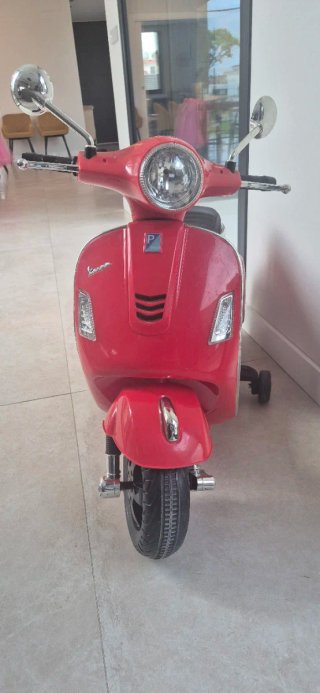 Moto Eléctrica Infantil Roja