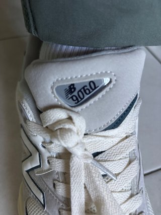 New Balance 9060 Grigio Bianco