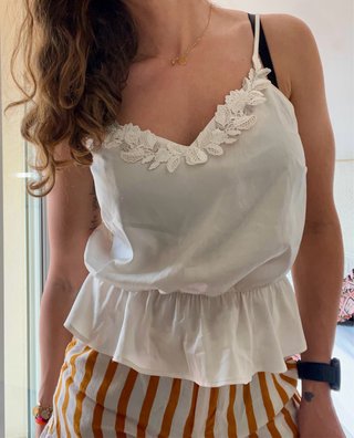 Top Oysho Blanco Encaje Talla S