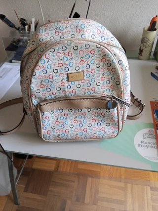Bolso Mochila Guess Multicolor