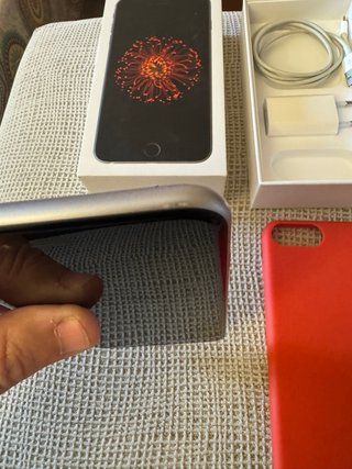 iPhone 6 Plus 16GB Negro + Funda Roja