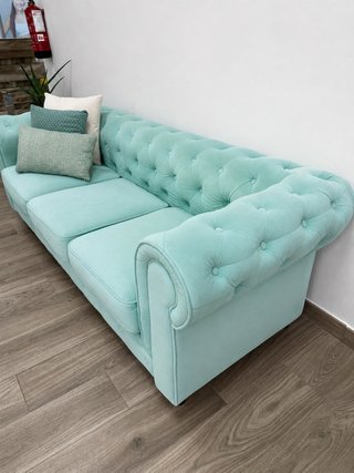 Divano Chesterfield in Velluto Blu Turchese