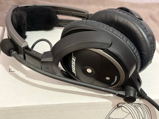 Auriculares Bose A20 Aviation
