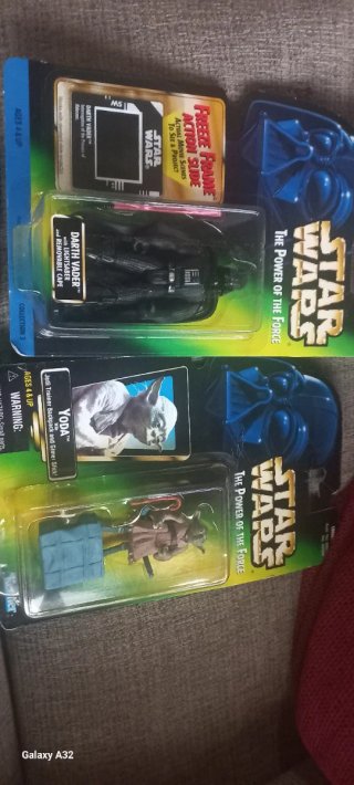 Star Wars: 4 The Power of the Force Figuras