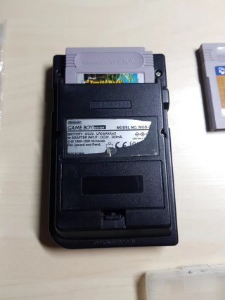 Nintendo Game Boy Pocket Negra + 2 Juegos